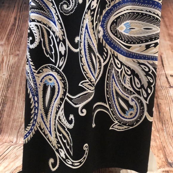 White House Black Market Patterned Maxi Dress - Picture 3 of 5